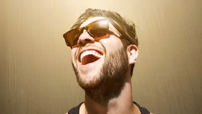O prožívačích a hledačích smyslu 