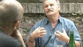 Pomáhejme, ale i trestejme